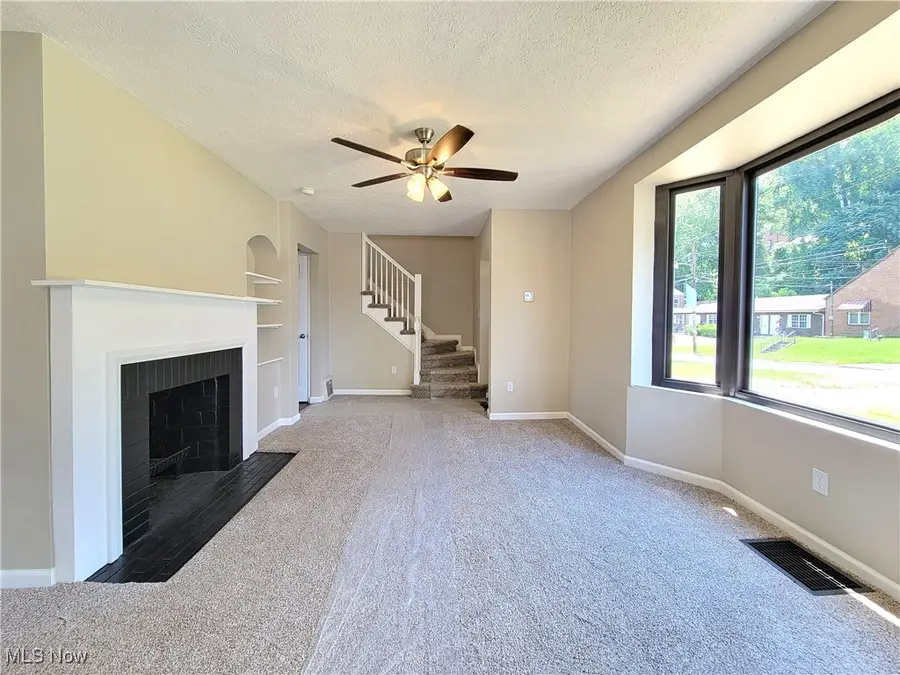 1006 Jackson Avenue, Parkersburg, WV 26101 - Image #2