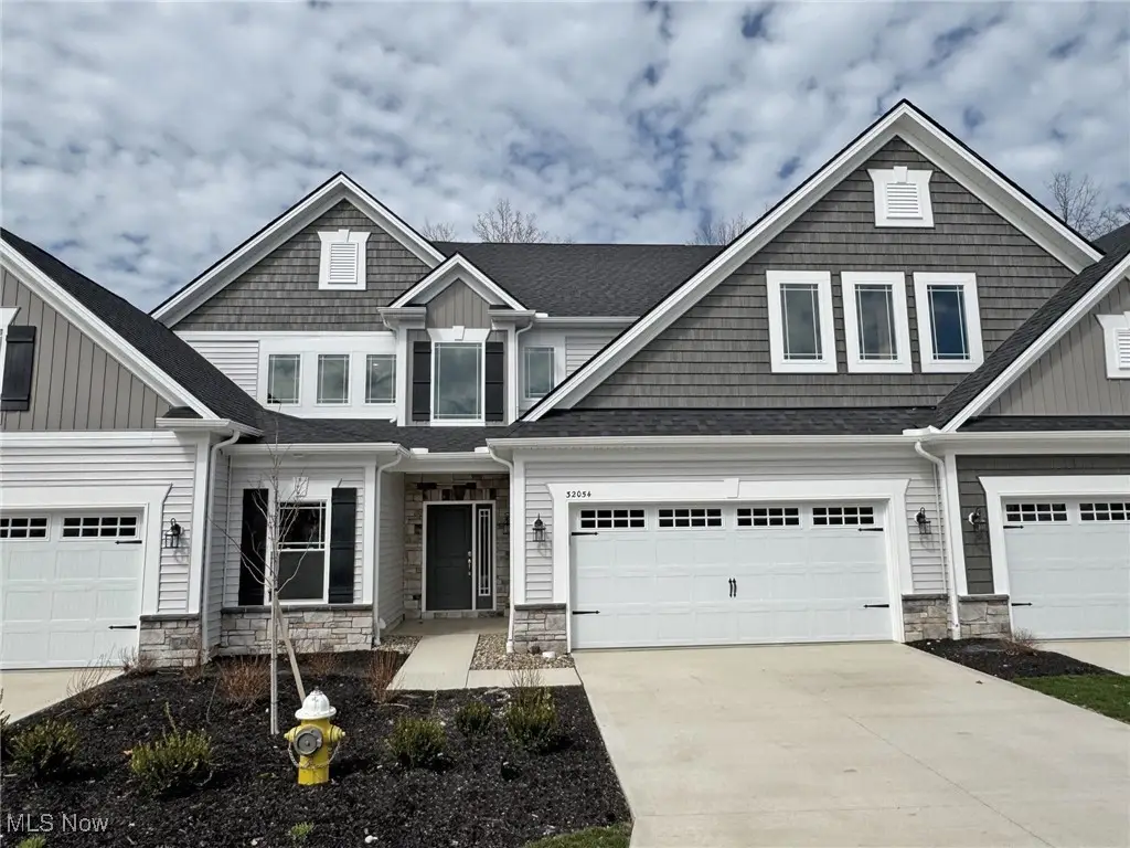 32054 Tuscan Lane #L-2, Avon Lake, OH 44012 - Image #1
