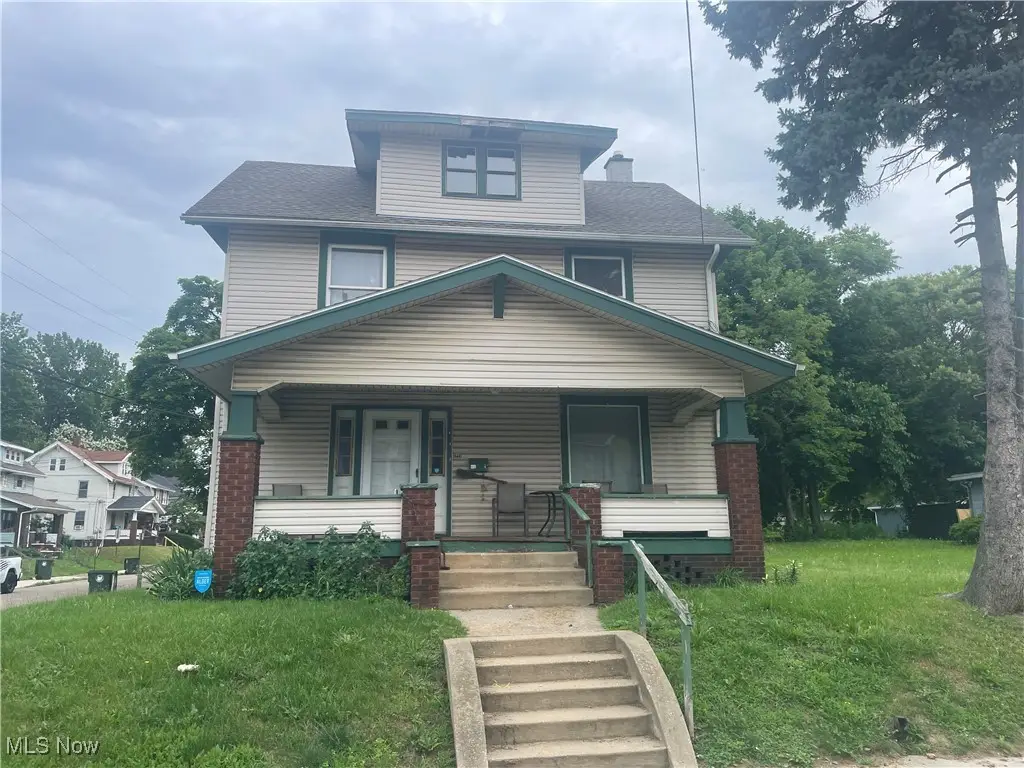 1221 9th Nw Street, Canton, OH 44703 - Image #1