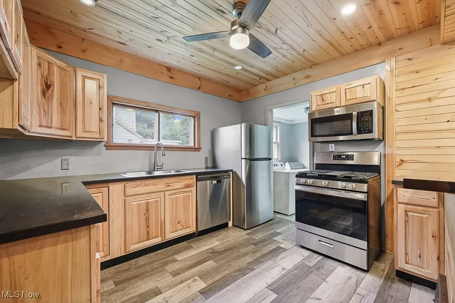 1846 S Freedom Avenue, Alliance, OH 44601 - Image #2