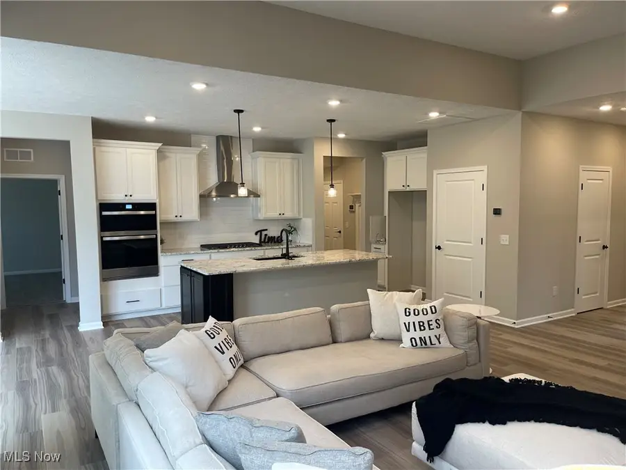 11338 Ivy Ridge Drive, Concord Township, OH 44077 - Image #3