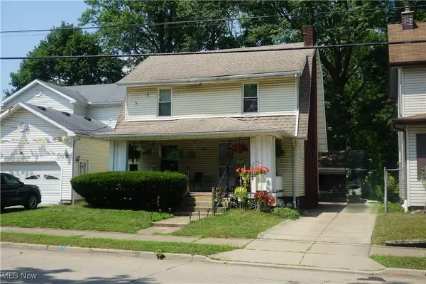 881 Stoner Street, Akron, OH 44320