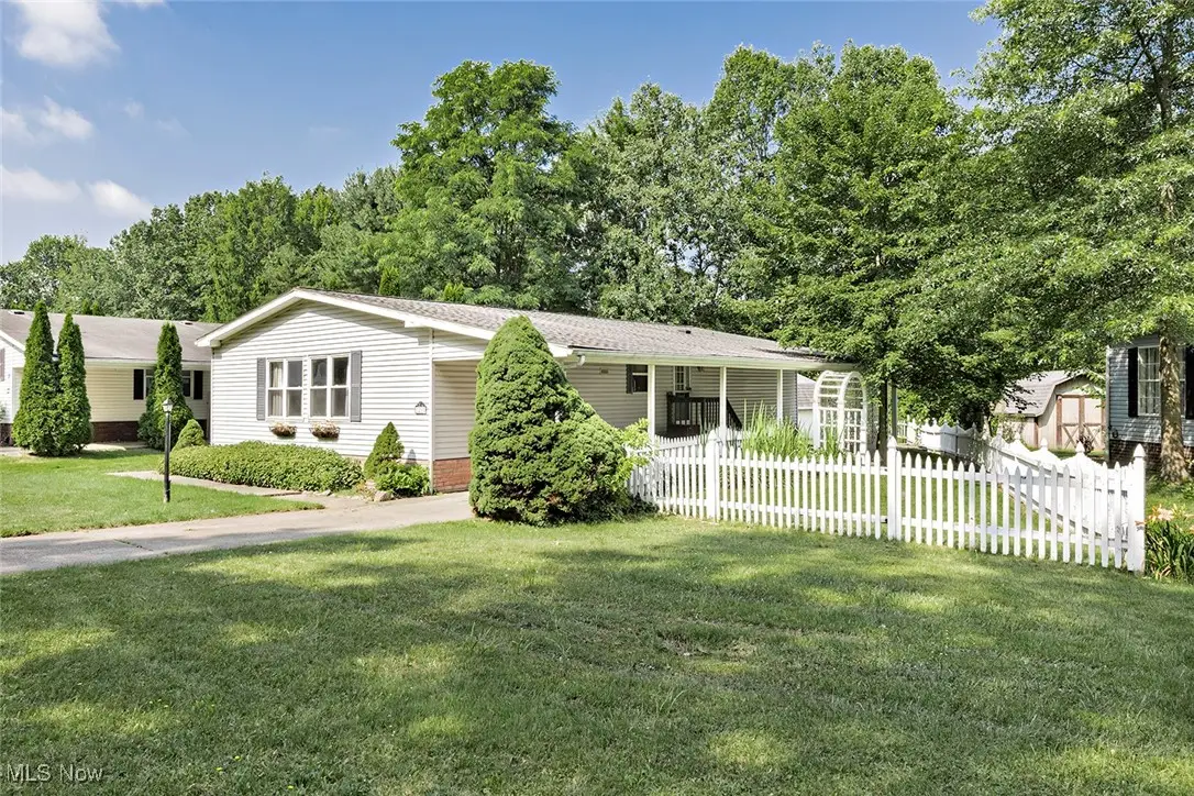 28 Cardinal Drive, Hiram, OH 44234 - Image #1