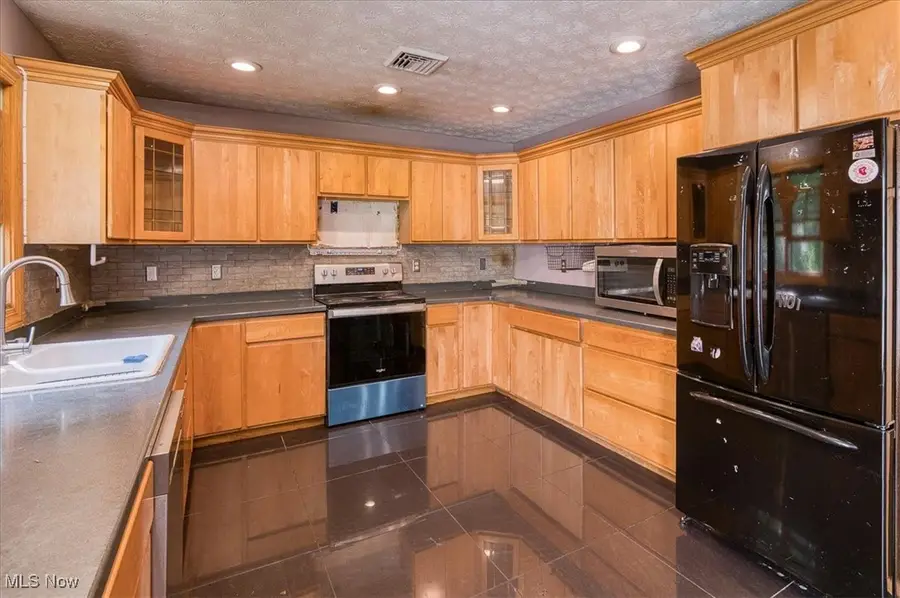 16765 Old State Road, Middlefield, OH 44062 - Image #3