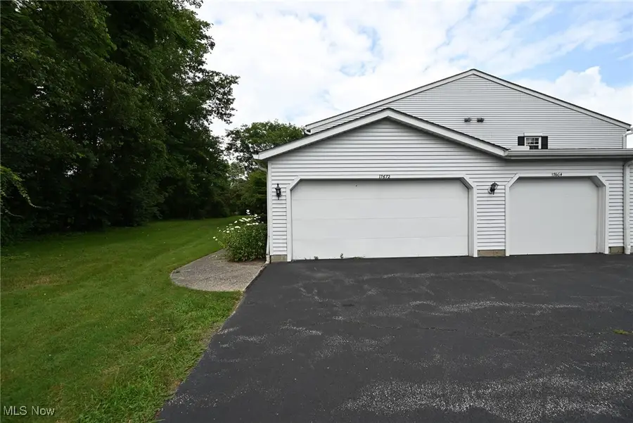 17672 Eastbrook Trail, Chagrin Falls, OH 44023 - Image #3