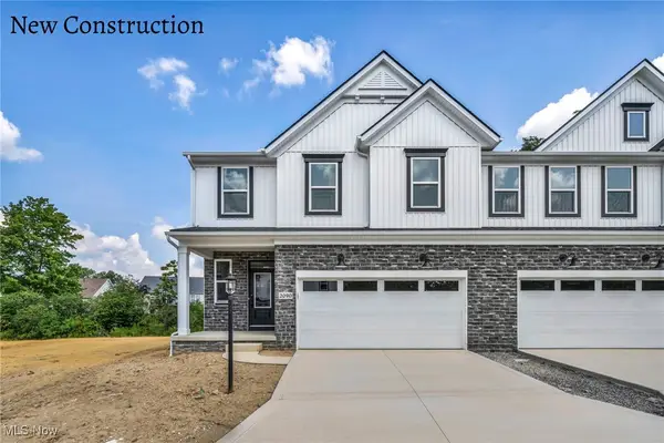 2090 Glenmont Drive, Brunswick, OH 44212