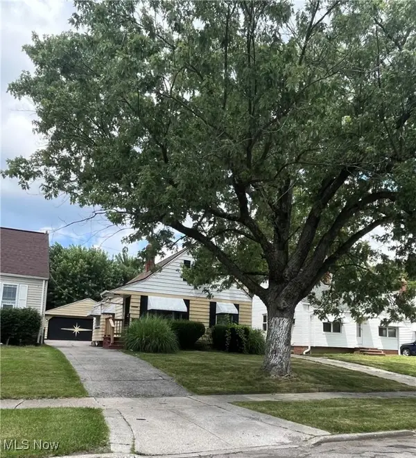 13009 Oak Park Boulevard, Garfield Heights, OH 44125