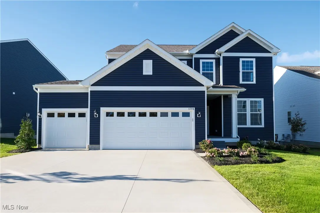 3798 Golden Wood Way, Green, OH 44685 - Image #1