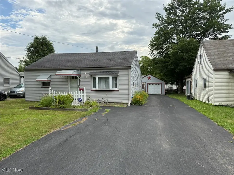 161 N Roanoke Avenue, Austintown, OH 44515 - Image #2