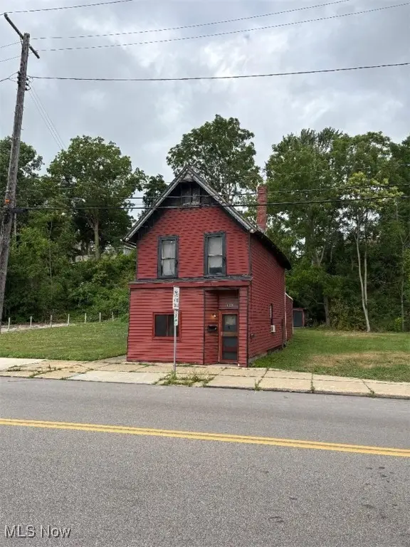 1205 Bridge Street, Ashtabula, OH 44004