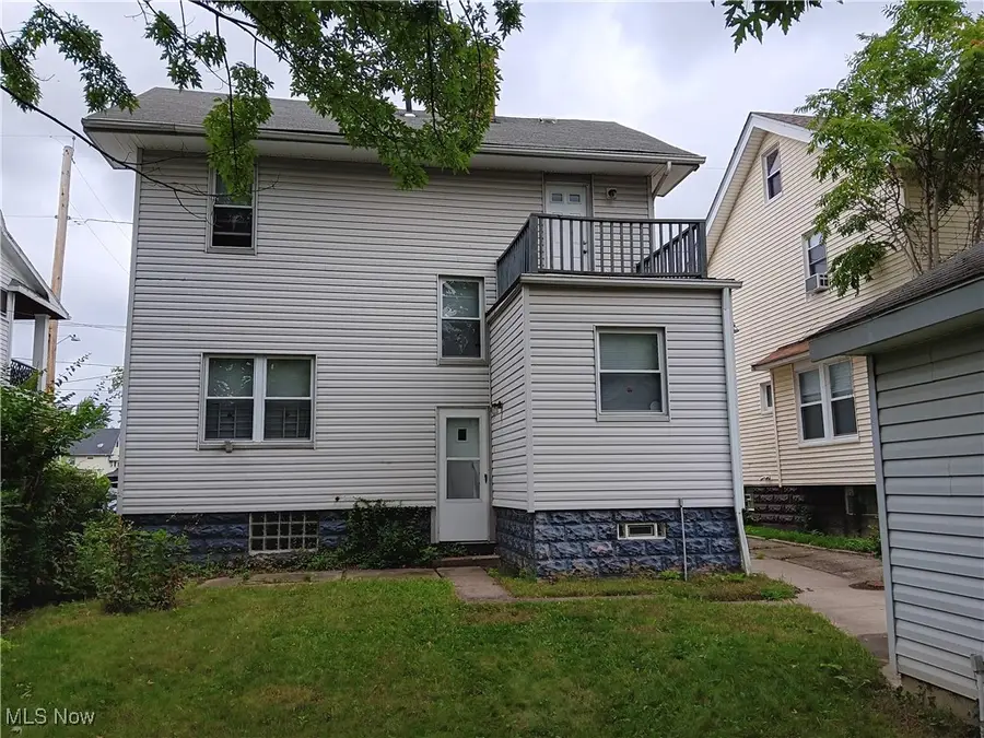 12604 Beachwood Avenue, Cleveland, OH 44105 - Image #3