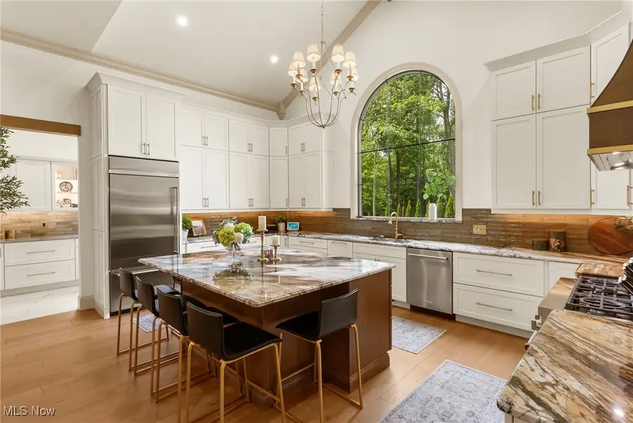 8484 Ivy Hill Drive, Poland, OH 44514 - Image #2