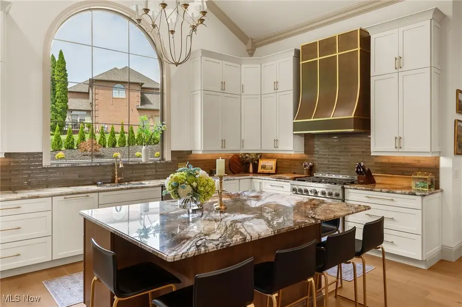 8484 Ivy Hill Drive, Poland, OH 44514 - Image #3