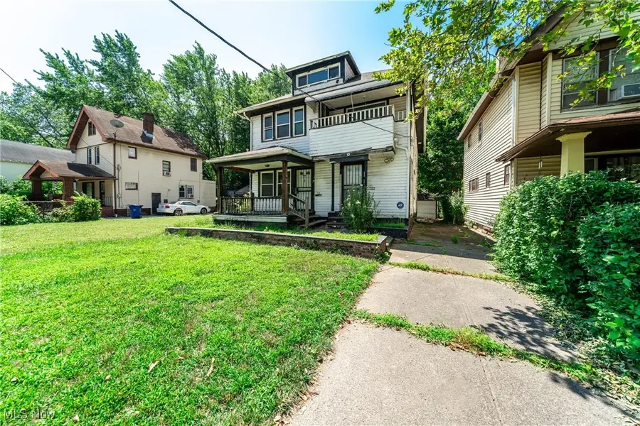 742 Linn Drive, Cleveland, OH 44108 - Image #2