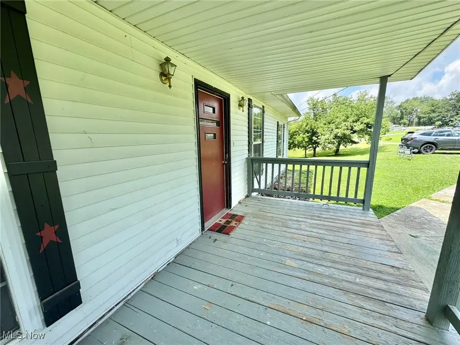 110 Horse Ridge Drive, Grantsville, WV 26147 - Image #3