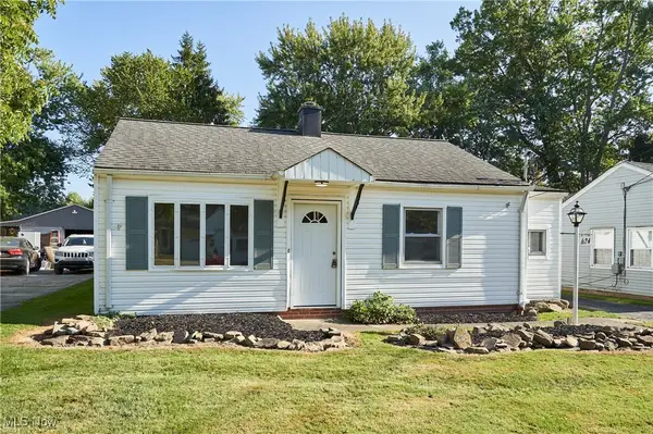 624 W Glendale Street, Bedford, OH 44146