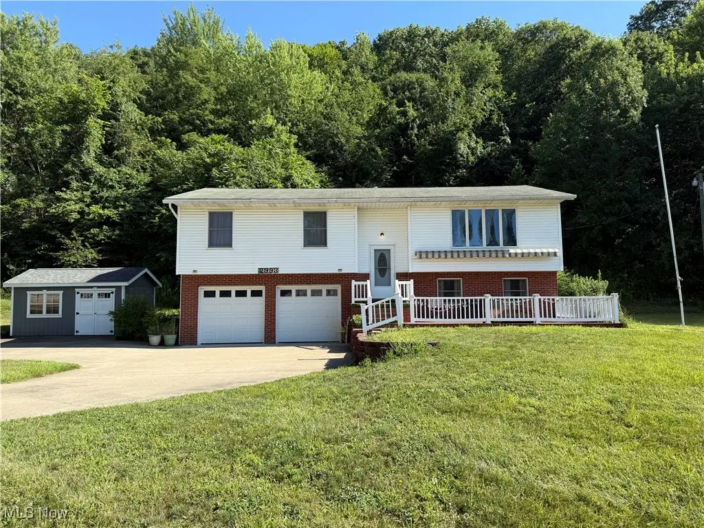 2993 Brightwood Se Road, New Philadelphia, OH 44663 - Image #1