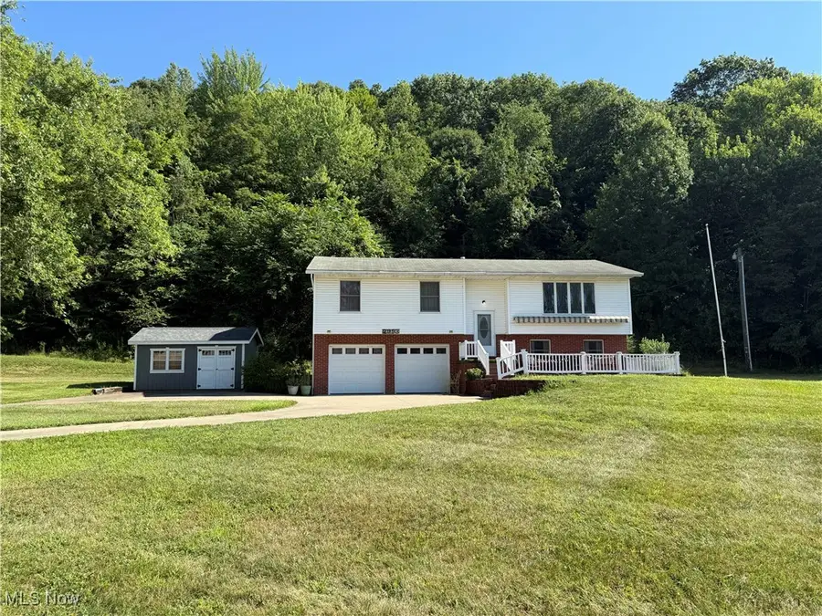 2993 Brightwood Se Road, New Philadelphia, OH 44663 - Image #2