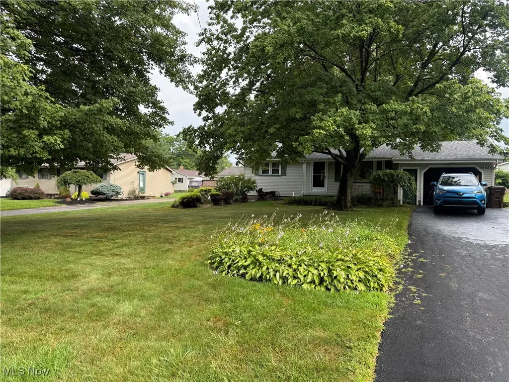 5272 Middletown E Road, New Middletown, OH 44442 - Image #1