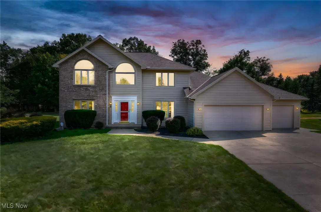 5330 Charles Place, Highland Heights, OH 44143 - Image #1