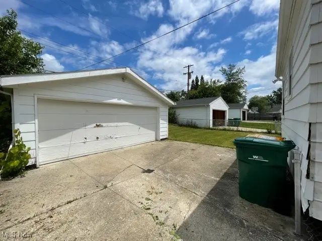 19289 Stafford Avenue, Maple Heights, OH 44137 - Image #2