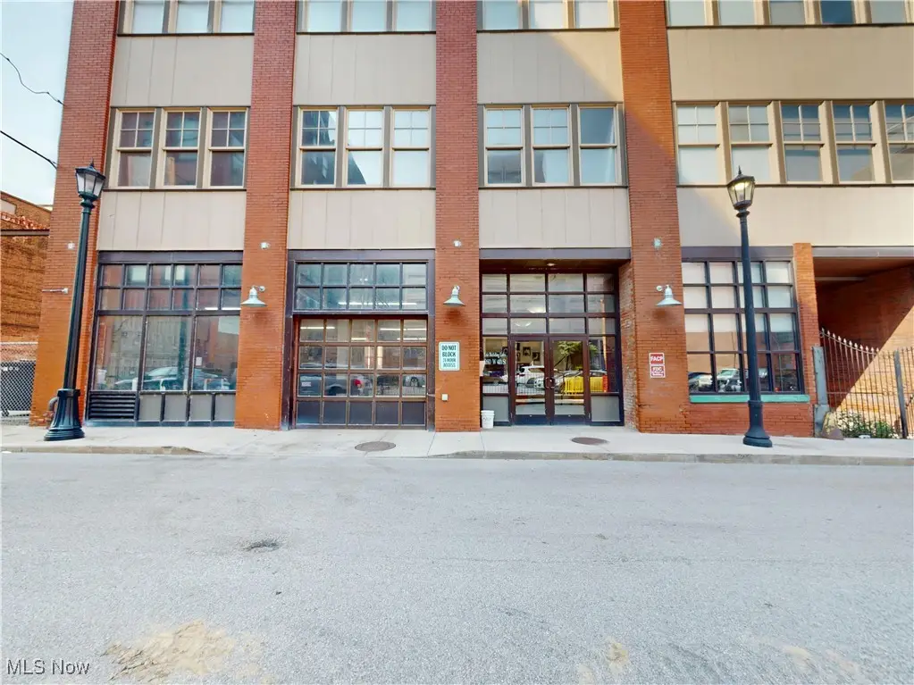 1260 W 4th Street #402, Cleveland, OH 44113 - Image #1