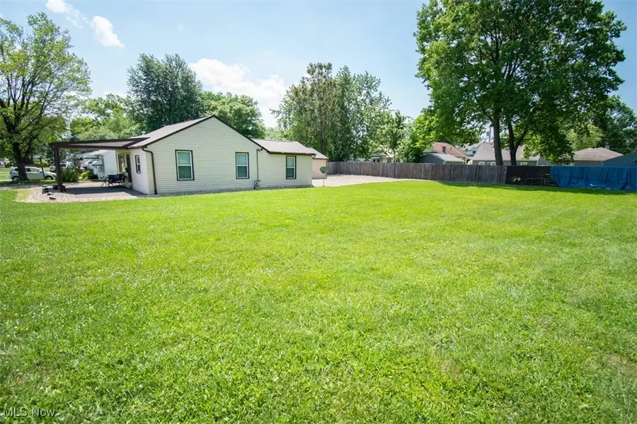 212 N Navarre Avenue, Austintown, OH 44515 - Image #3