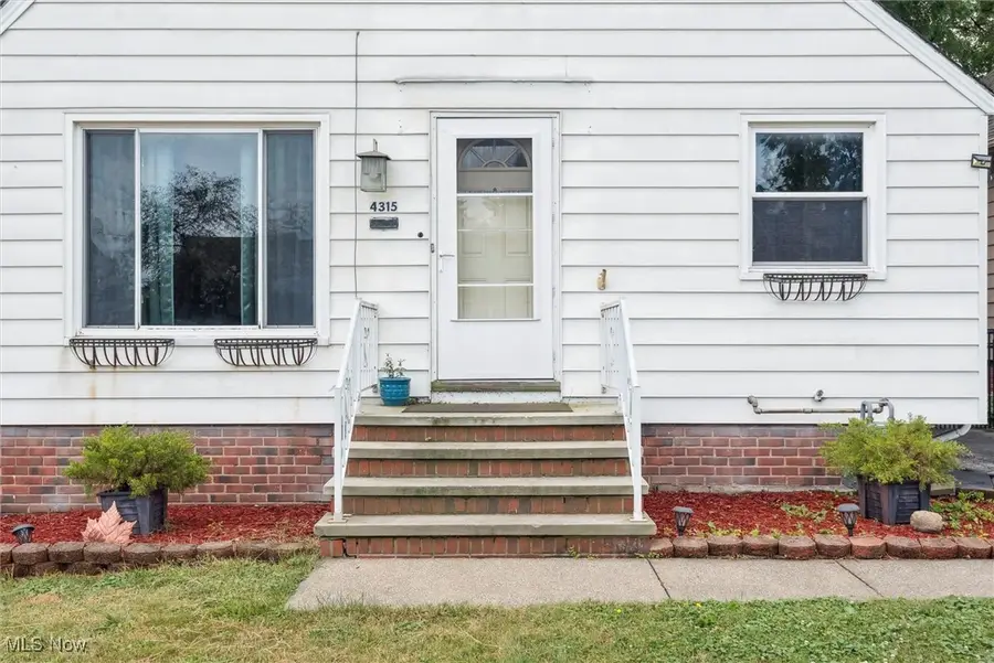 4315 Woodway Avenue, Parma, OH 44134 - Image #3