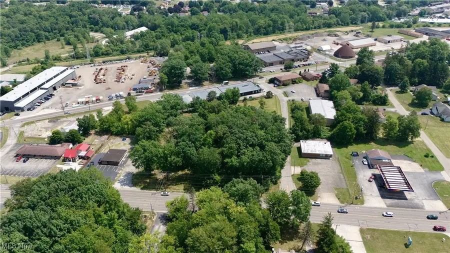 653 S Meridian Road, Youngstown, OH 44509 - Image #3