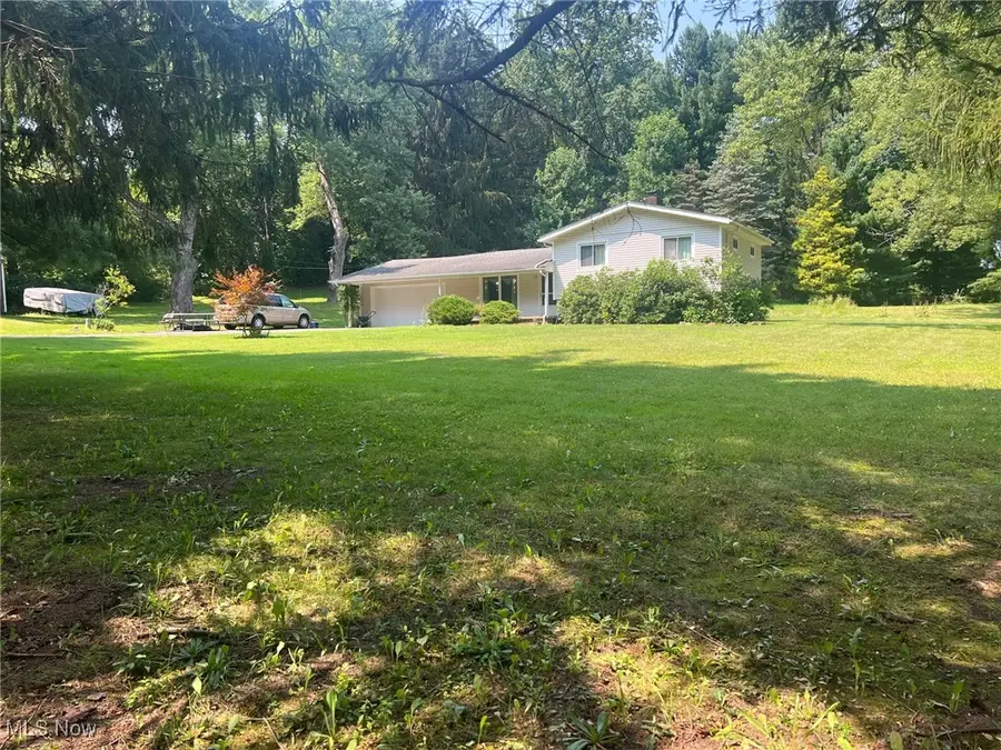 10504 Mulberry Road, Chardon, OH 44024 - Image #2