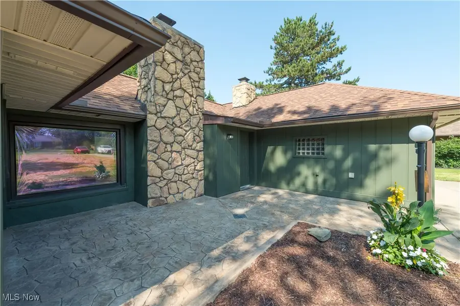 433 Chestnut Road, Seven Hills, OH 44131 - Image #3