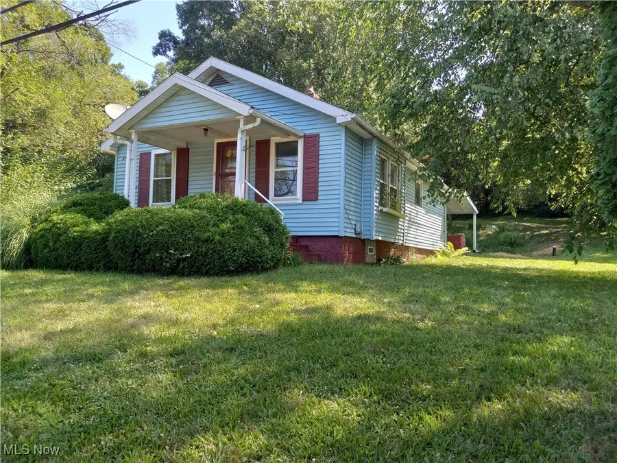 8522 Cleveland Se Avenue, Magnolia, OH 44643 - Image #2