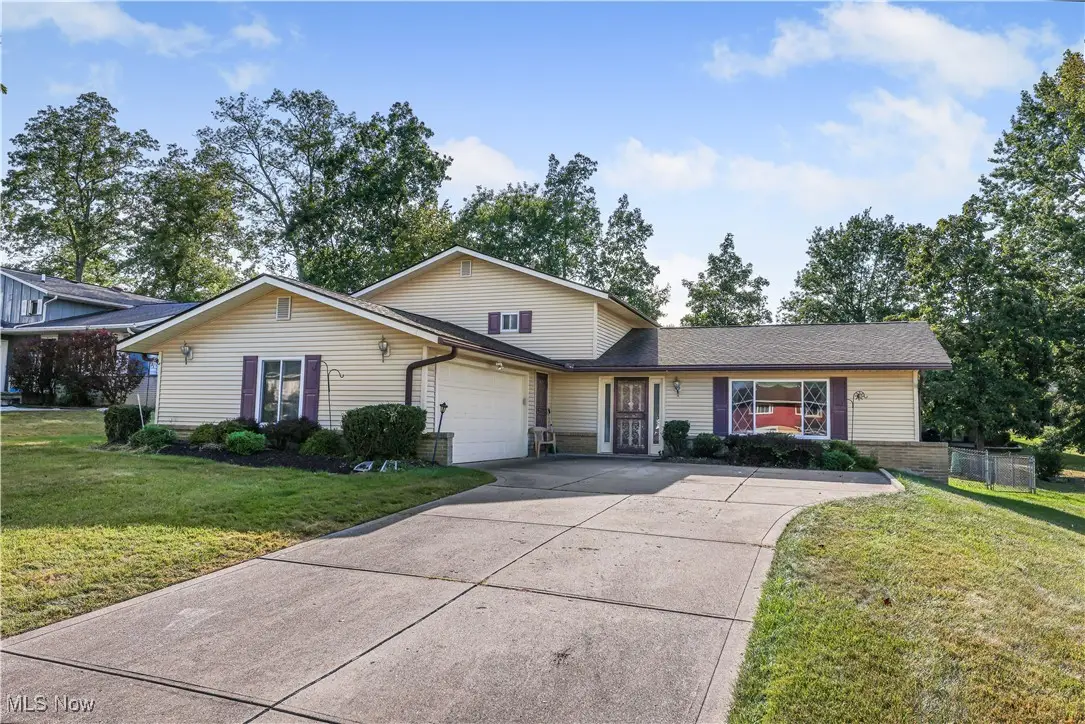 7234 Raynham Drive, Bedford Heights, OH 44146 - Image #1