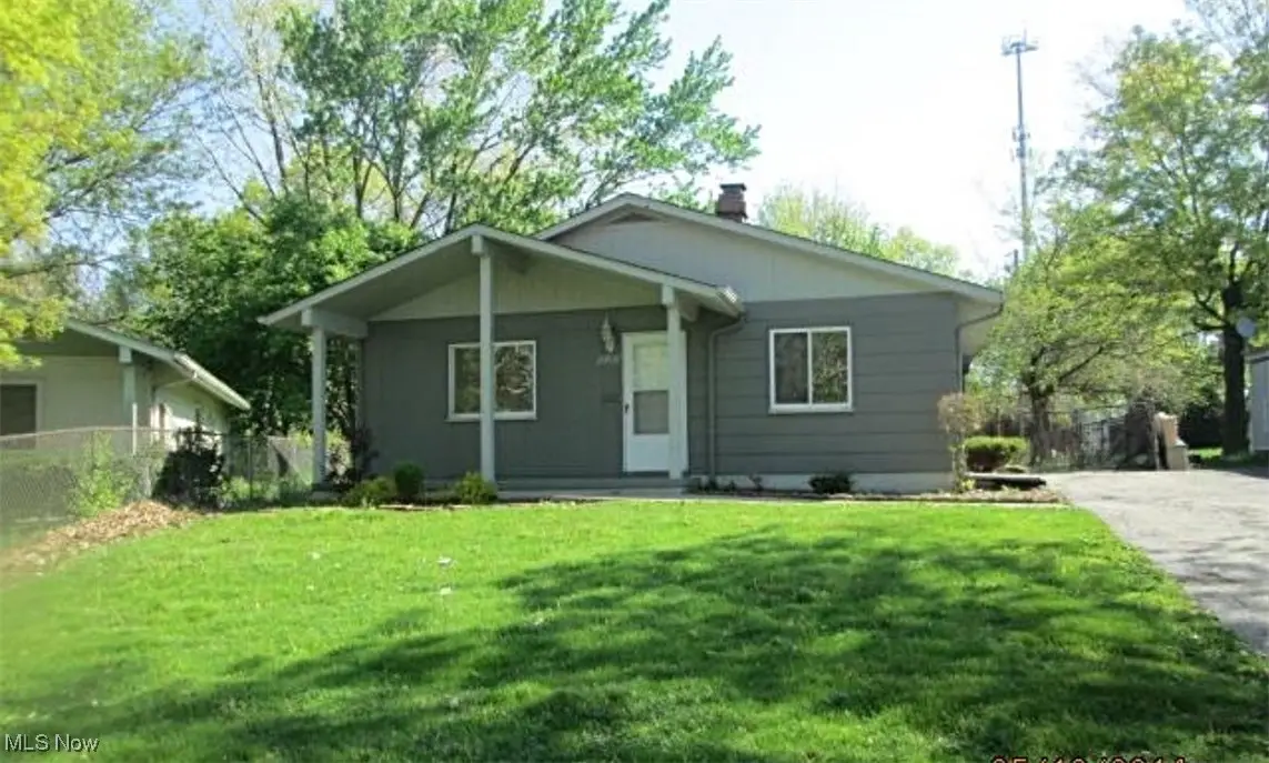 11808 Leeila Avenue, Cleveland, OH 44135 - Image #1