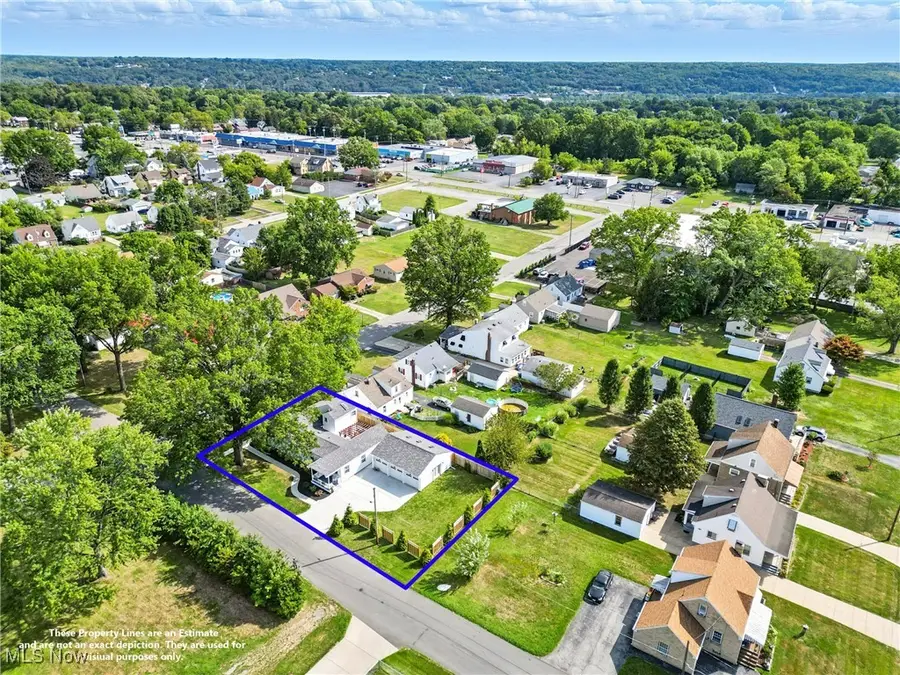 2001 Brownlee Avenue, Youngstown, OH 44514 - Image #3