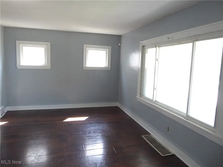13801 Edgewood Avenue, Cleveland, OH 44105 - Image #3