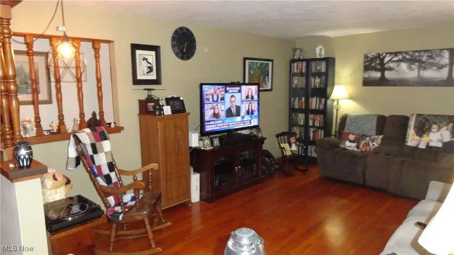 136 Mchendry Street, Weirton, WV 26062 - Image #3