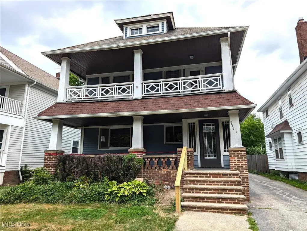 2549 Kendall Road, Shaker Heights, OH 44120 - #1