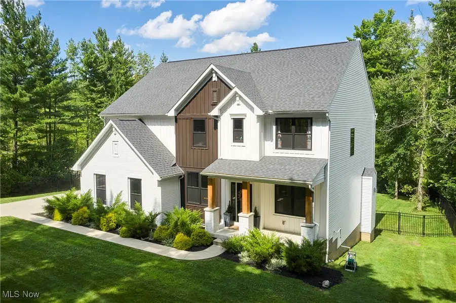 7754 Bainbridge Road, Chagrin Falls, OH 44023 - Image #3