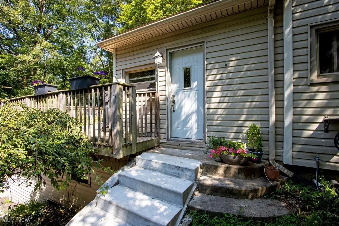 9077 Traphagen Nw Street, Massillon, OH 44646 - Image #1