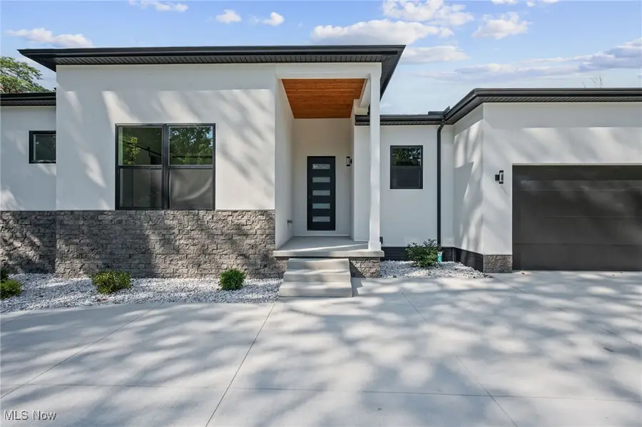 2069 Mattingly Road, Hinckley, OH 44233 - Image #2