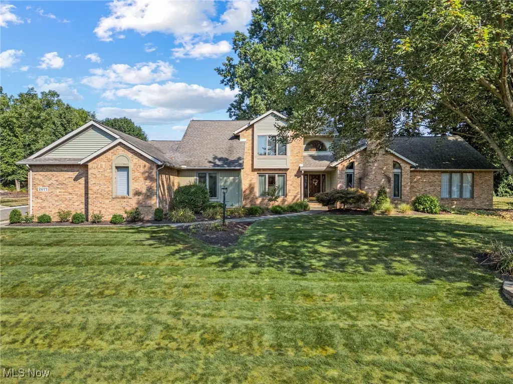 2677 Radford Nw Street, North Canton, OH 44720 - #1