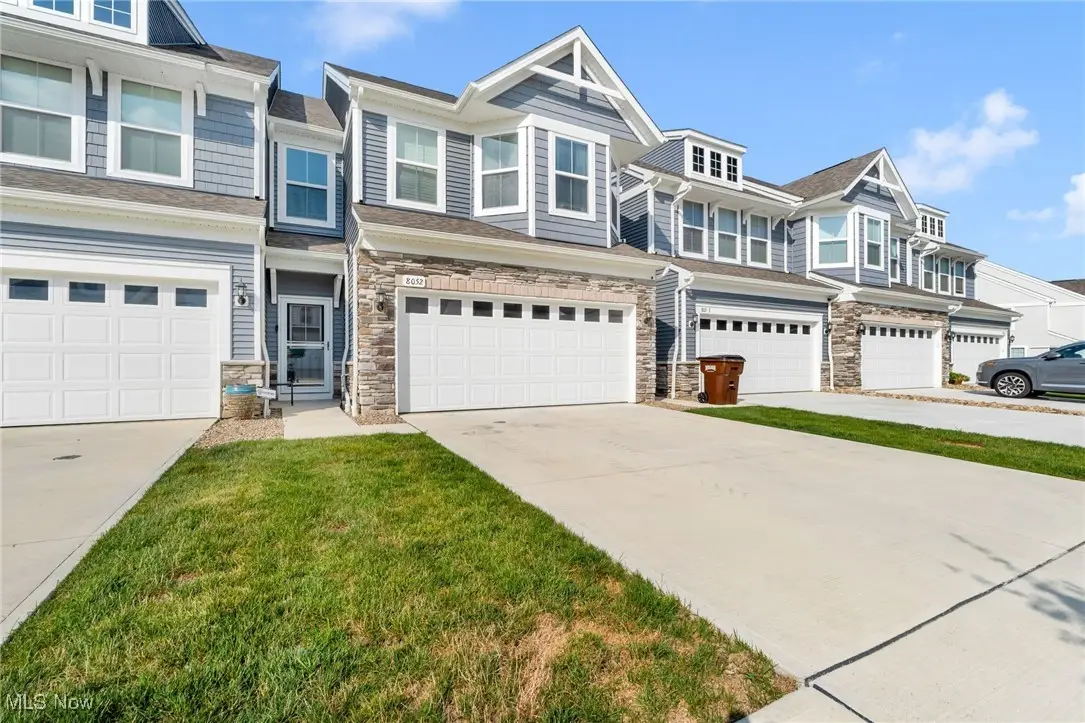 805 Dipper Lane #2, Aurora, OH 44202 - Image #1