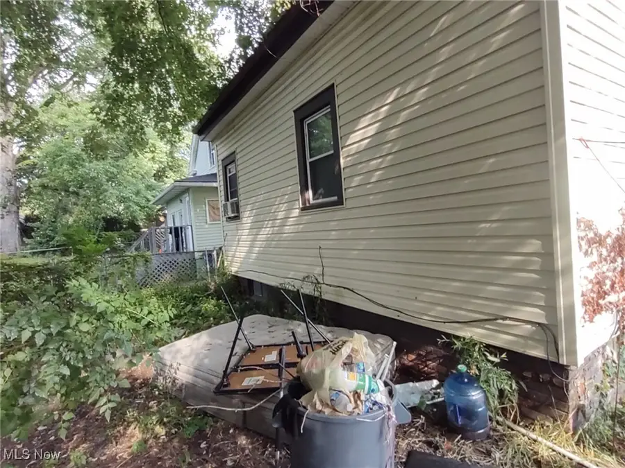 4137 Cyril Avenue, Cleveland, OH 44109 - Image #2