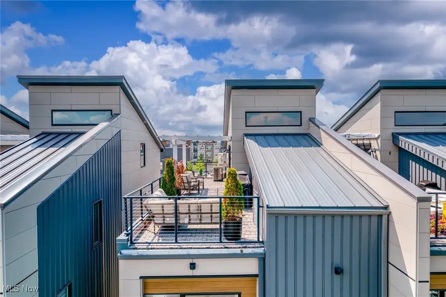 1248 W 58th Street #22, Cleveland, OH 44102 - Image #3