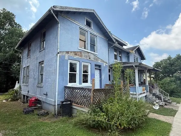 9 4th Street, Beech Bottom, WV 26030