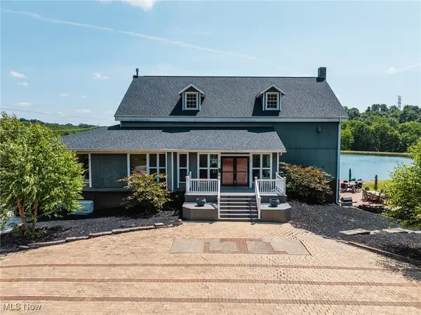 5593 Hudson Sw Drive, Navarre, OH 44662