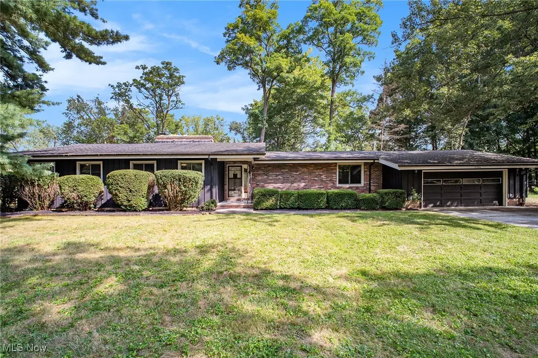 17390 Bennett Road, North Royalton, OH 44133 - Image #1