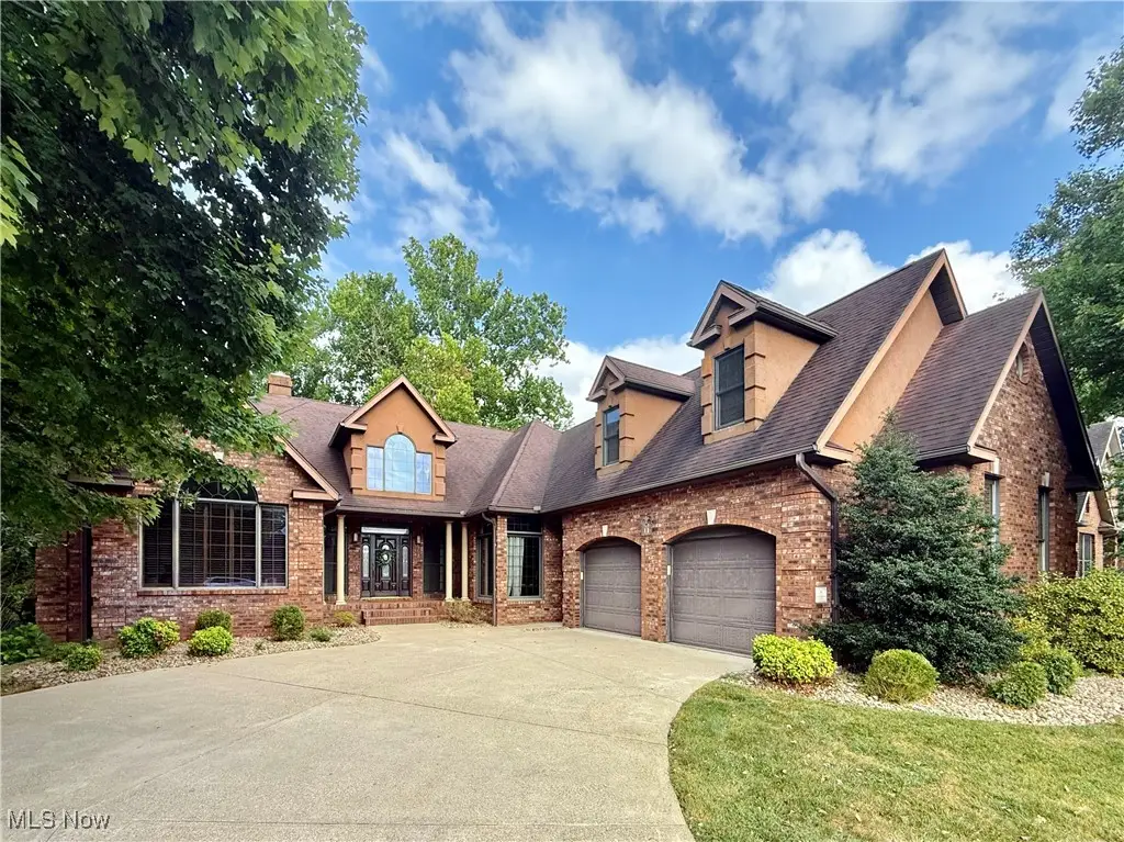 9 Henderson Lane, Williamstown, WV 26187 - #1