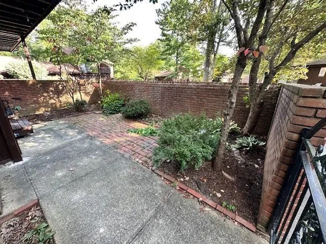 938 Trimble Place, Sagamore Hills, OH 44067 - Image #2